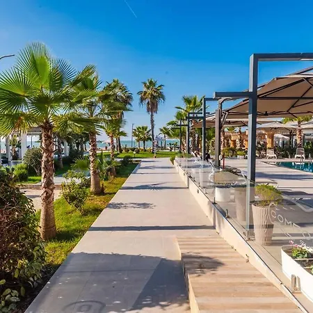 The Beachfront Bliss By Ps Apartment Golem (Tirana)
